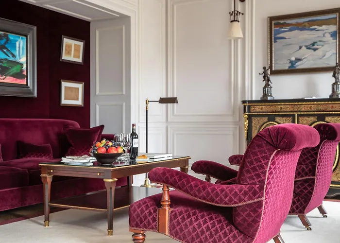La Reserve Paris Hotel & Spa